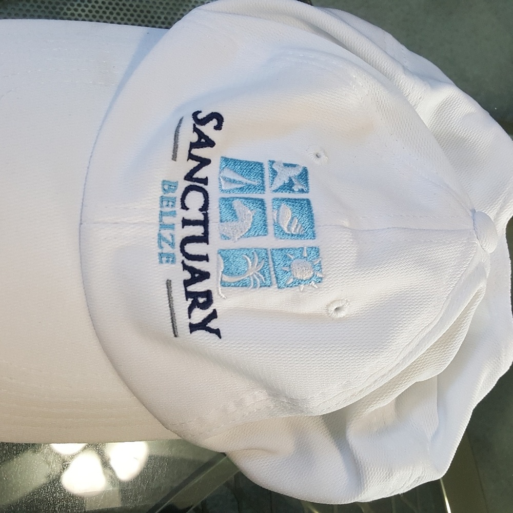 Ballcaps.. sanctuary Belize